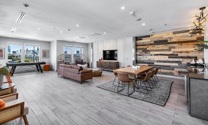 2025 E 7th St #C2 - Photo 3 of 15