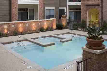 4510 W Guadalupe St #B6 - Photo 3 of 17