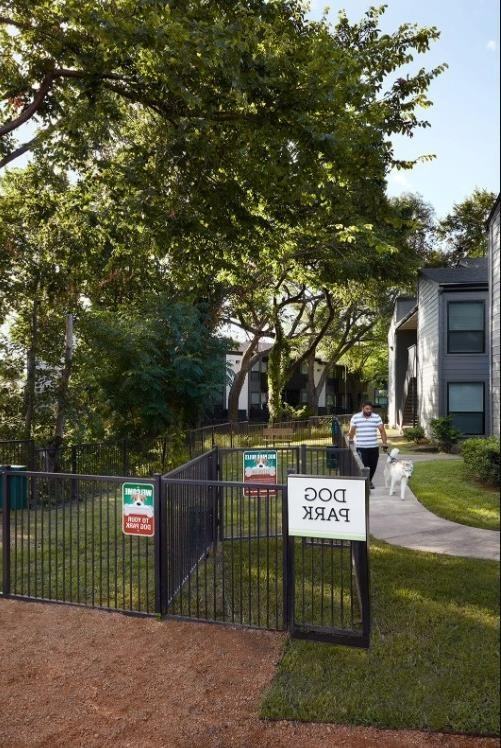 8303 Skillman St #C2 - Photo 5 of 13