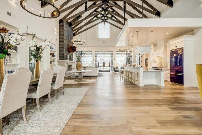 14199 N Interstate 35 #B7 - Photo 5 of 23