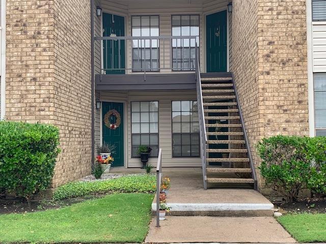 2046 N Shiloh Rd #B3 - Photo 4 of 36