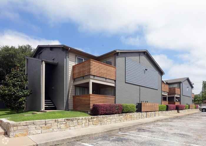 3400 Custer Rd #C1 - Photo 3 of 20