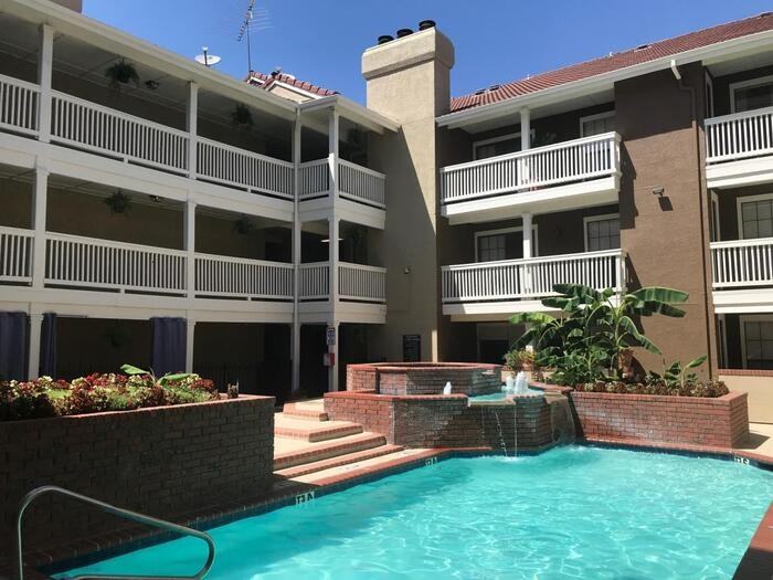 3838 Rawlins St #B1 - Photo 5 of 7