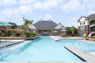 1201 Hidden Valley Dr #B7 - Photo 1 of 1