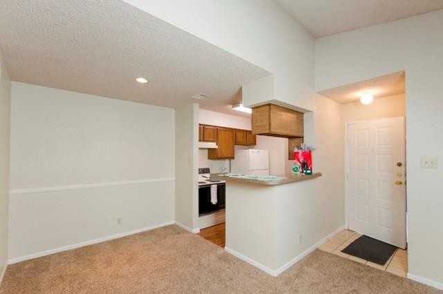 3541 W Northgate Dr #C2 - Photo 6 of 11