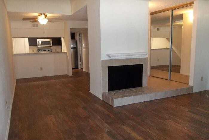 5200 Meadowcreek Dr #B3 - Photo 3 of 15