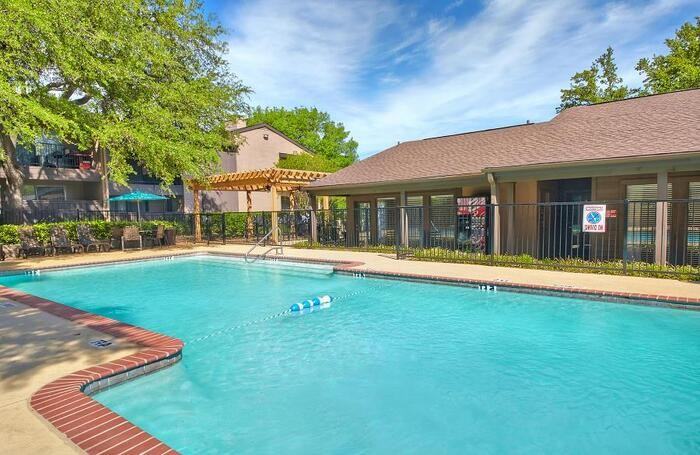 5902 Preston Oaks Rd #B1 - Photo 4 of 18