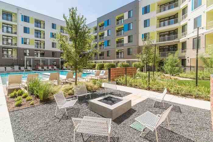 609 Clayton Ln #A3 - Photo 6 of 28