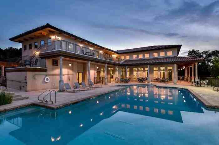 12101 N Lamar Blvd #B1 - Photo 4 of 33