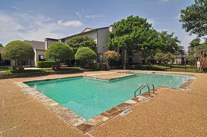 5580 Harvest Hill Rd #B3 - Photo 4 of 18