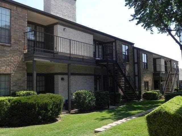 2730 Oak Tree Dr #C2 - Photo 2 of 15