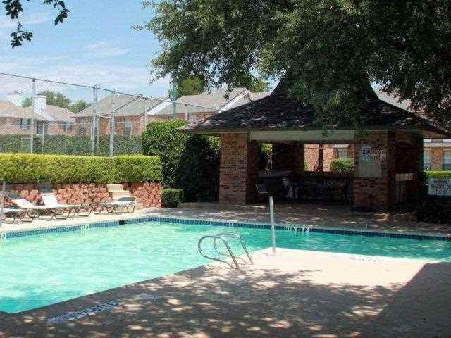 2730 Oak Tree Dr #C2 - Photo 7 of 15