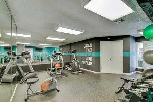 5811 Belt Line Rd #E1 - Photo 4 of 22