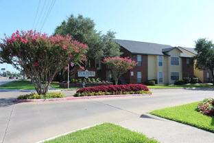 4610 Saturn Rd #C3 - Photo 1 of 1