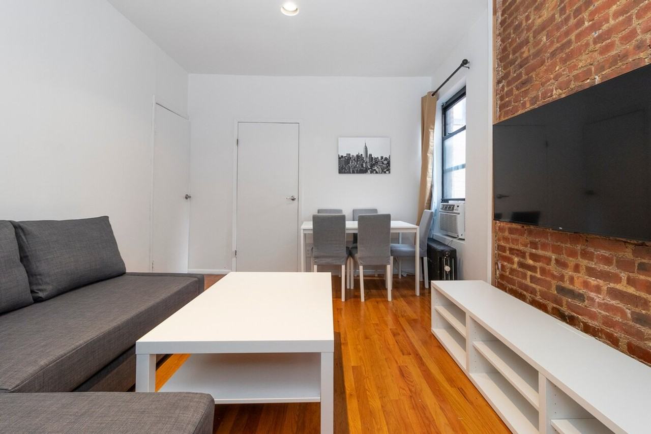 1794 1st Ave #1032078P - Photo 6 of 31