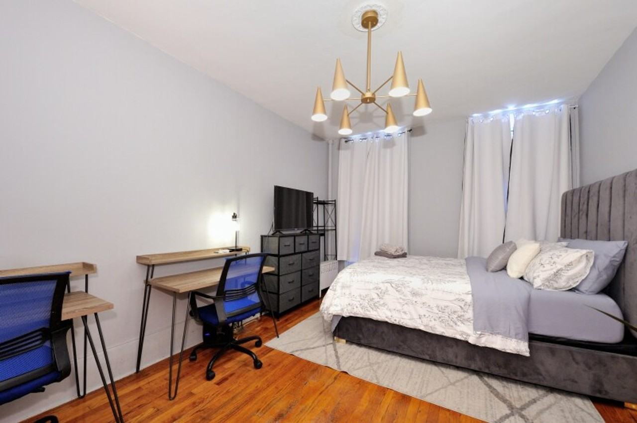 173 E 91st St #1323945P - Photo 3 of 14