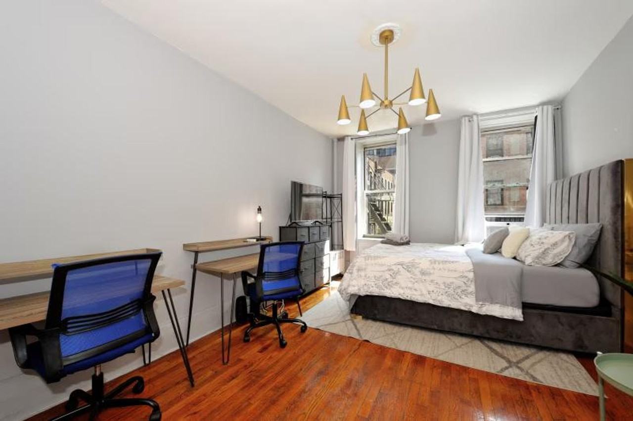 173 E 91st St #1323945P - Photo 4 of 14