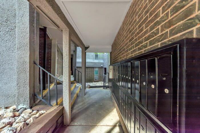 7110 San Mateo Blvd #B3 - Photo 4 of 19