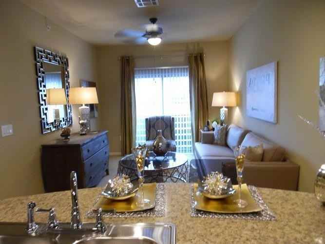 515 E Slaughter Ln #B1 - Photo 3 of 18