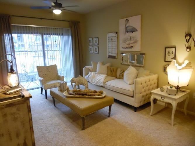 515 E Slaughter Ln #B9 - Photo 2 of 18