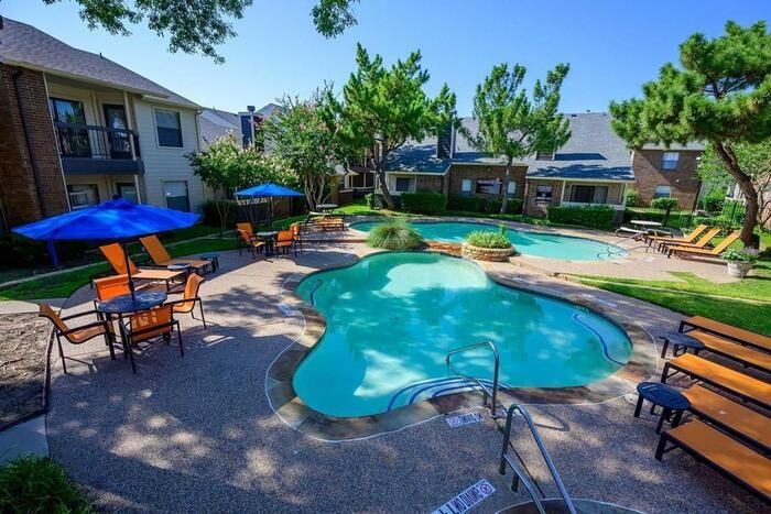 3725 W Northgate Dr #B4 - Photo 7 of 36