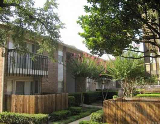 5757 Preston View Blvd #B1 - Photo 2 of 13