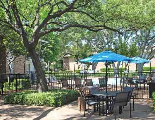 5757 Preston View Blvd #B1 - Photo 7 of 13