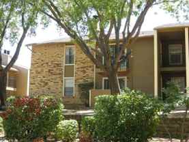 3200 Country Club Dr W #C2 - Photo 1 of 1