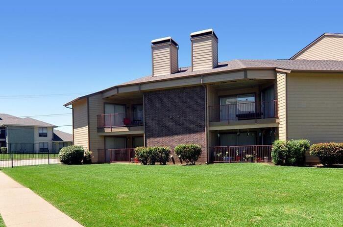 4111 Polaris Dr #C2 - Photo 4 of 26