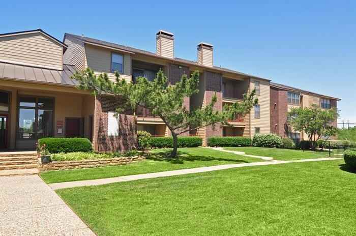 4111 Polaris Dr #B3 - Photo 2 of 27