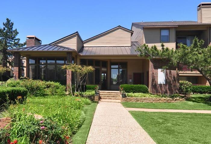 4111 Polaris Dr #B4 - Photo 7 of 28