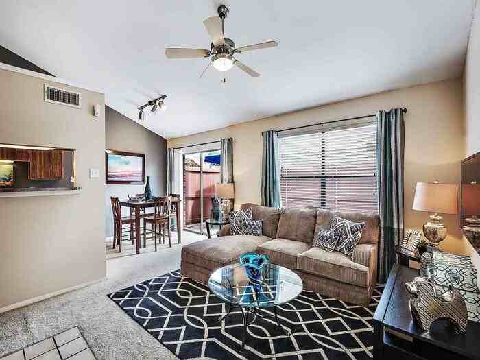 1737 E Frankford Rd #C1 - Photo 5 of 7