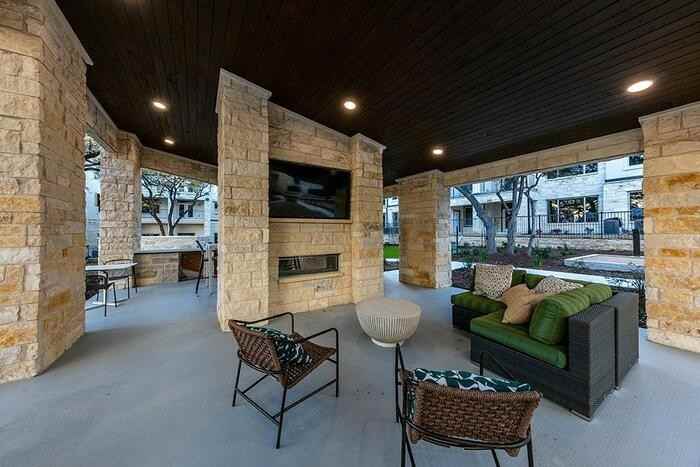 10300 S Interstate 35 #D1 - Photo 4 of 28