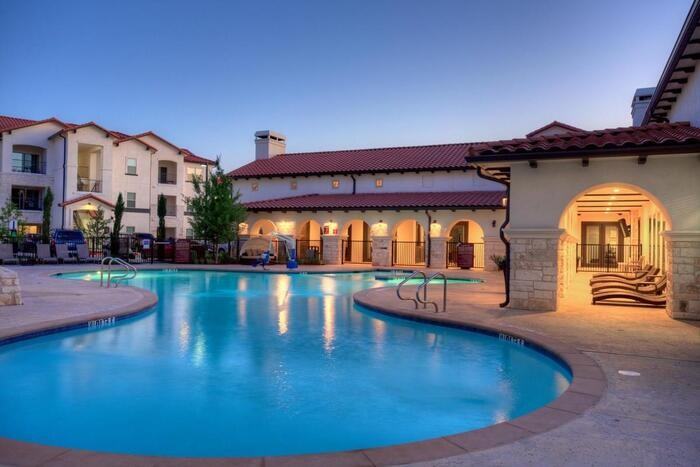 1701 Oak Hill Ln #B2 - Photo 6 of 26