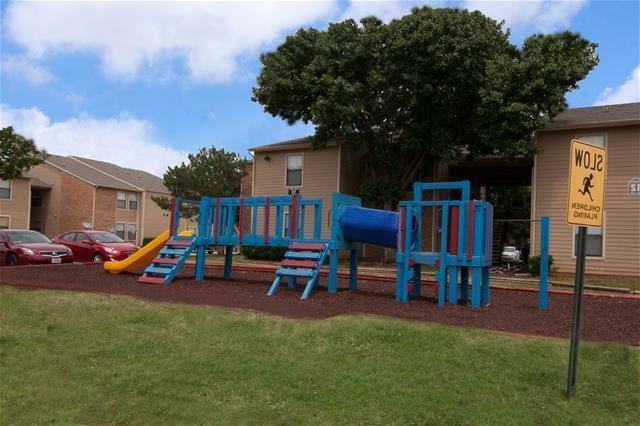 155 W Overly Dr #D1 - Photo 6 of 12