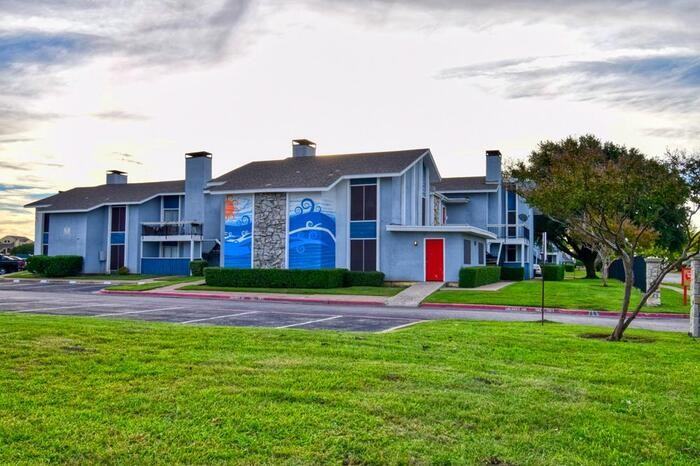 6109 Bay Island Dr #D1 - Photo 2 of 29