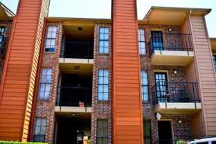 11100 Walnut Hill Ln #B5 - Photo 1 of 1