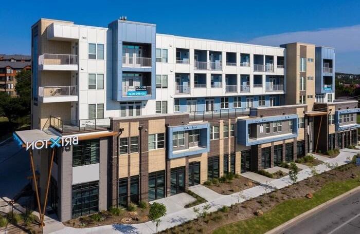 2435 E Riverside Dr #A1 - Photo 4 of 34