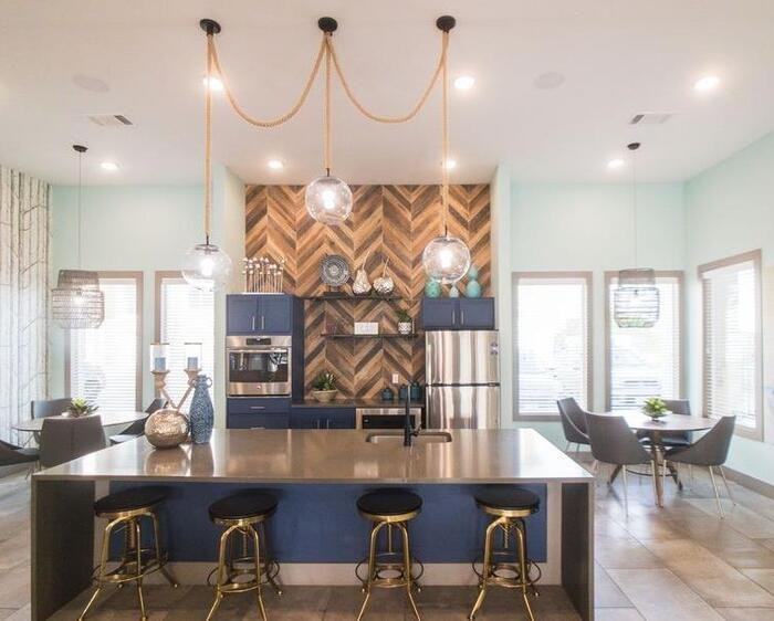 16021 Biltmore Ave #B4 - Photo 6 of 19