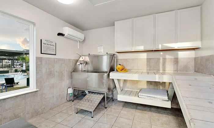 4624 Cromwell Dr #C1 - Photo 6 of 9