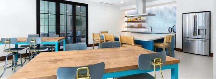 13500 Lyndhurst St #C4 - Photo 6 of 23