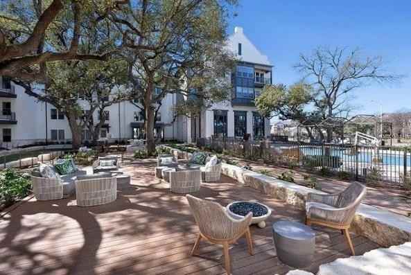 13500 Lyndhurst St #B2 - Photo 3 of 18