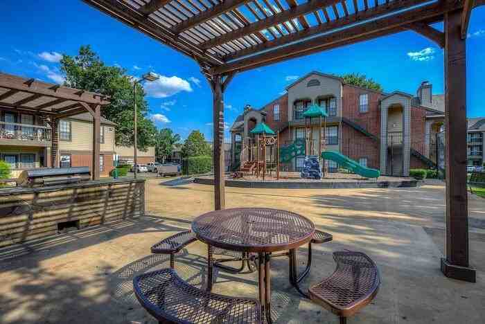 18665 Midway Rd #C8 - Photo 5 of 48