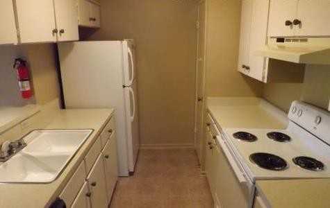 9110 Broadway #A1 - Photo 6 of 8