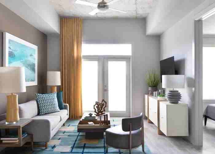 2618 Kramer Ln #B8 - Photo 3 of 16