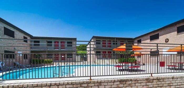 6945 W Interstate 10 #C2 - Photo 4 of 22