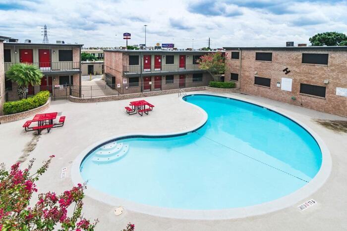 6945 W Interstate 10 #B1 - Photo 5 of 21