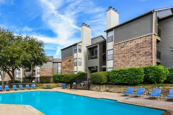 1057 Americana Ln #D2 - Photo 4 of 20