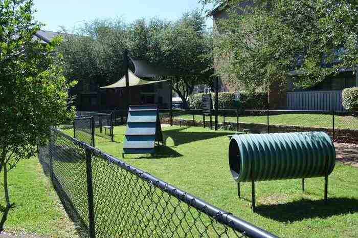 12610 Jupiter Rd #C4 - Photo 7 of 16