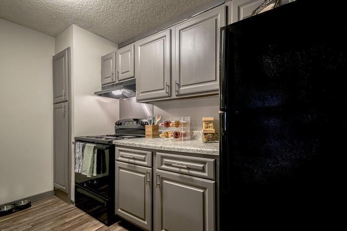 550 Heimer Rd #B2 - Photo 7 of 11